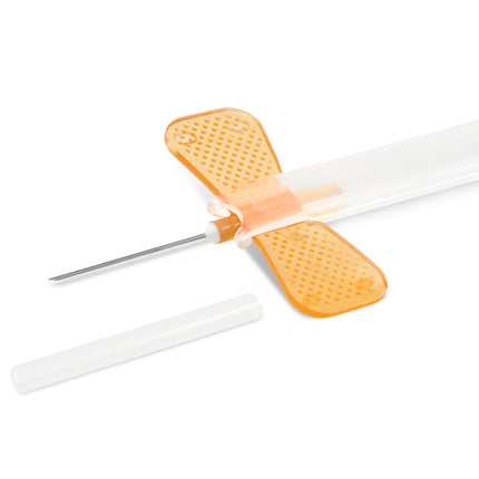 Winged blood collection set 25G with vacutainer holder sterile on white