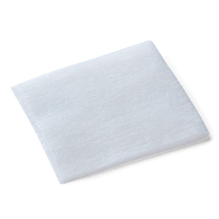 Pre-injection alcohol wipes sterile skin cleansing swabs 100 pack for medical use.